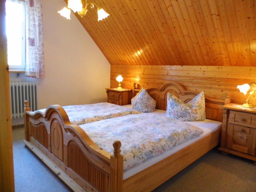 Ferienwohnung Schwarzwaldhof Titisee-Neustadt Bilik gambar